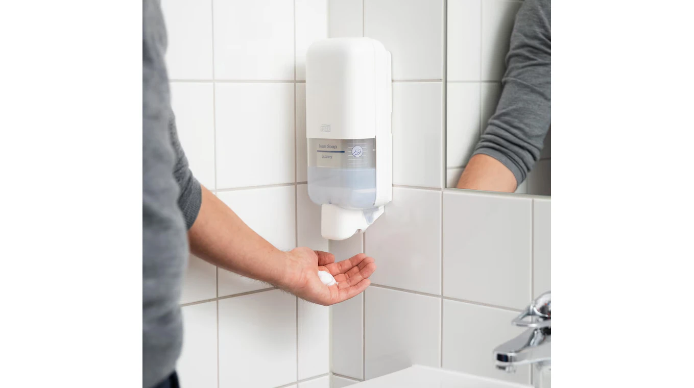 TORK Distributeur pour savon et désinfectant pour les mains