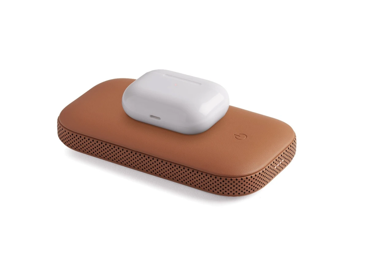 Haut-parleur portable à 360° degrés avec Powerbank Qi sans fil intégré de