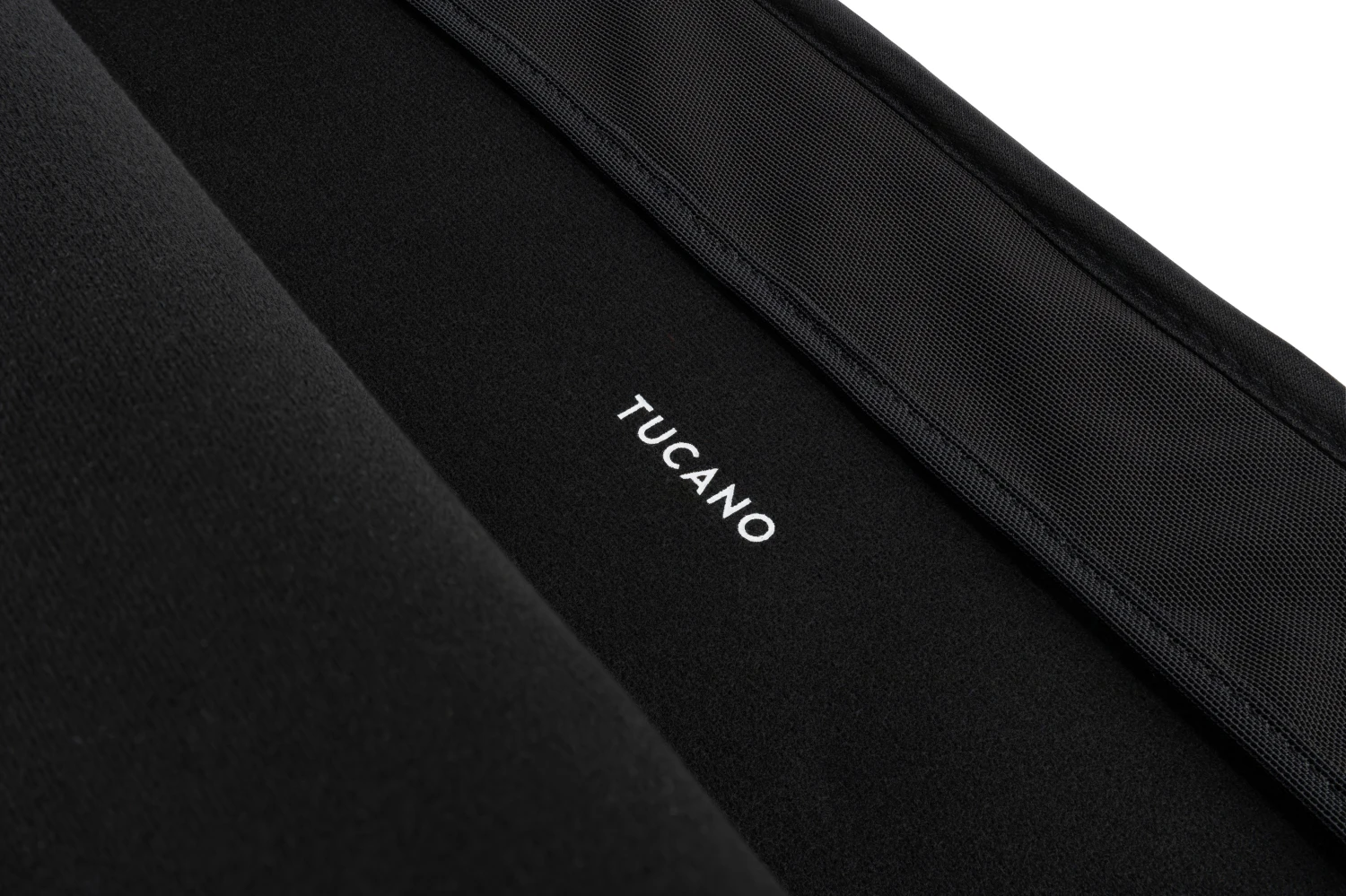 TUCANO Sleeve VELLUTO MacBook Air / Pro 13"