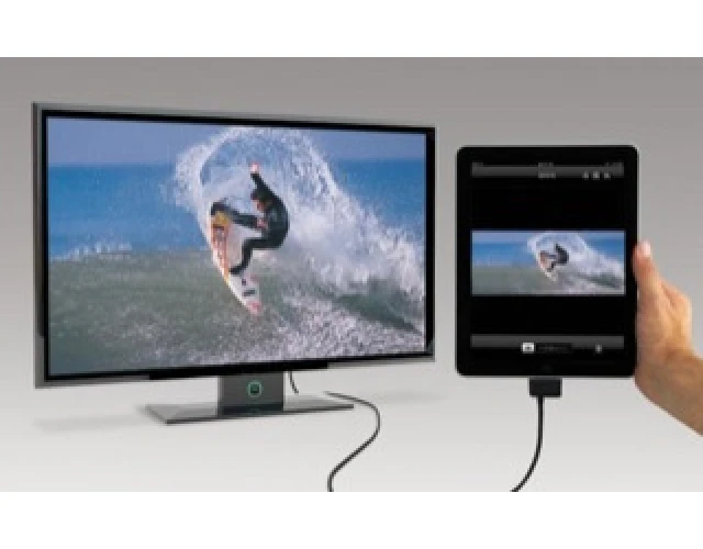 Scosche sneakPEEK (IPAV3) - Câble Premium RCA