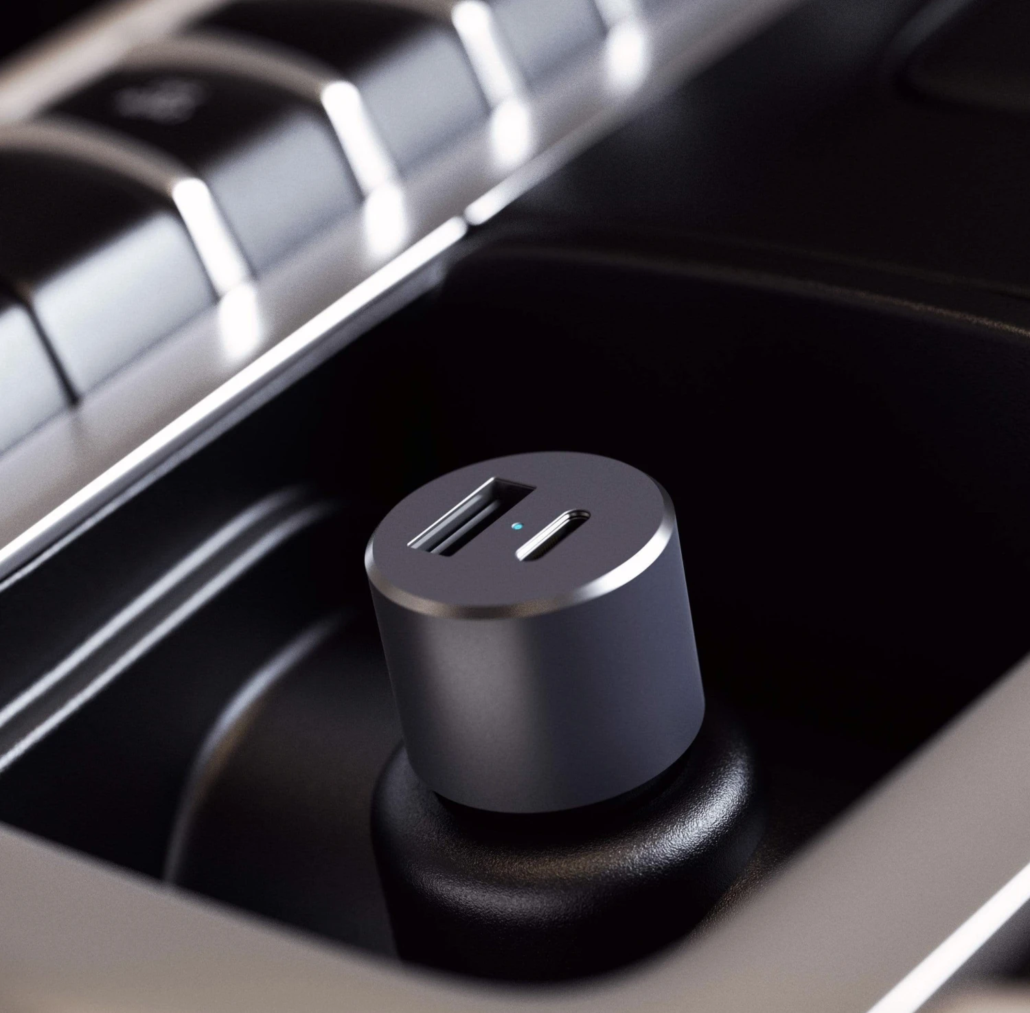 Satechi Chargeur de voiture double USB V2