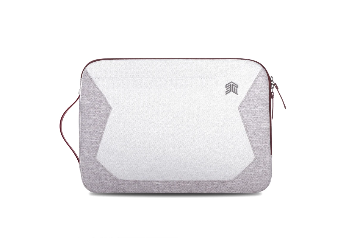 STM Sleeve Myth 15"