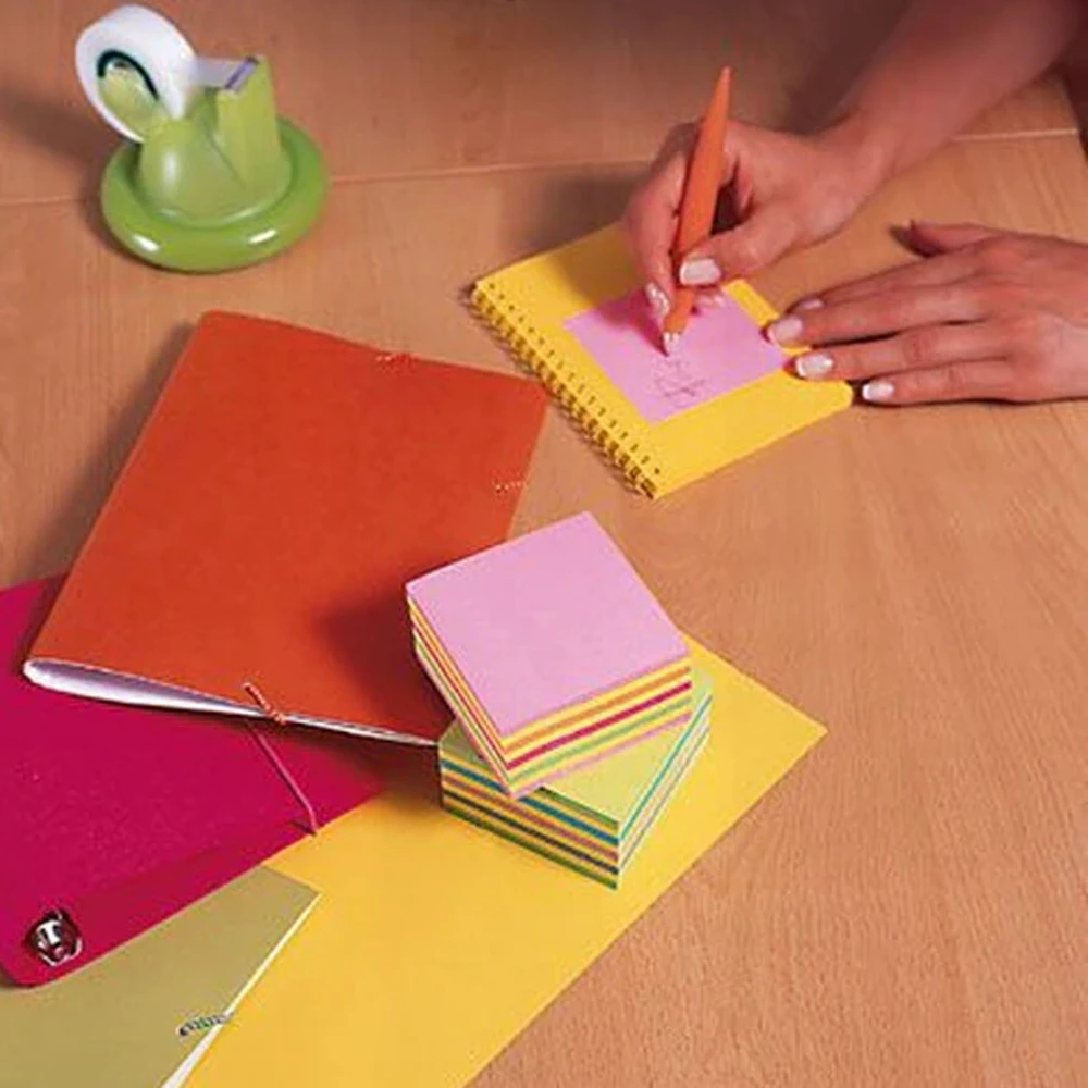 POST-IT Cube de notes adhésives Ultra-Couleurs 450 feuilles