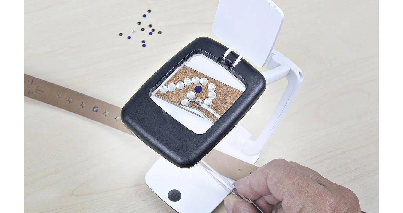 WEDO Loupe de table à éclairage LED
