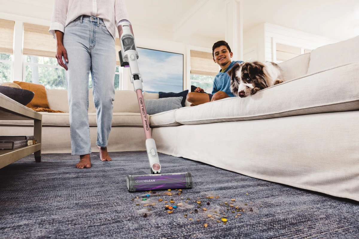 SHARK Aspirateur à batterie Detect Pro IW3611CH