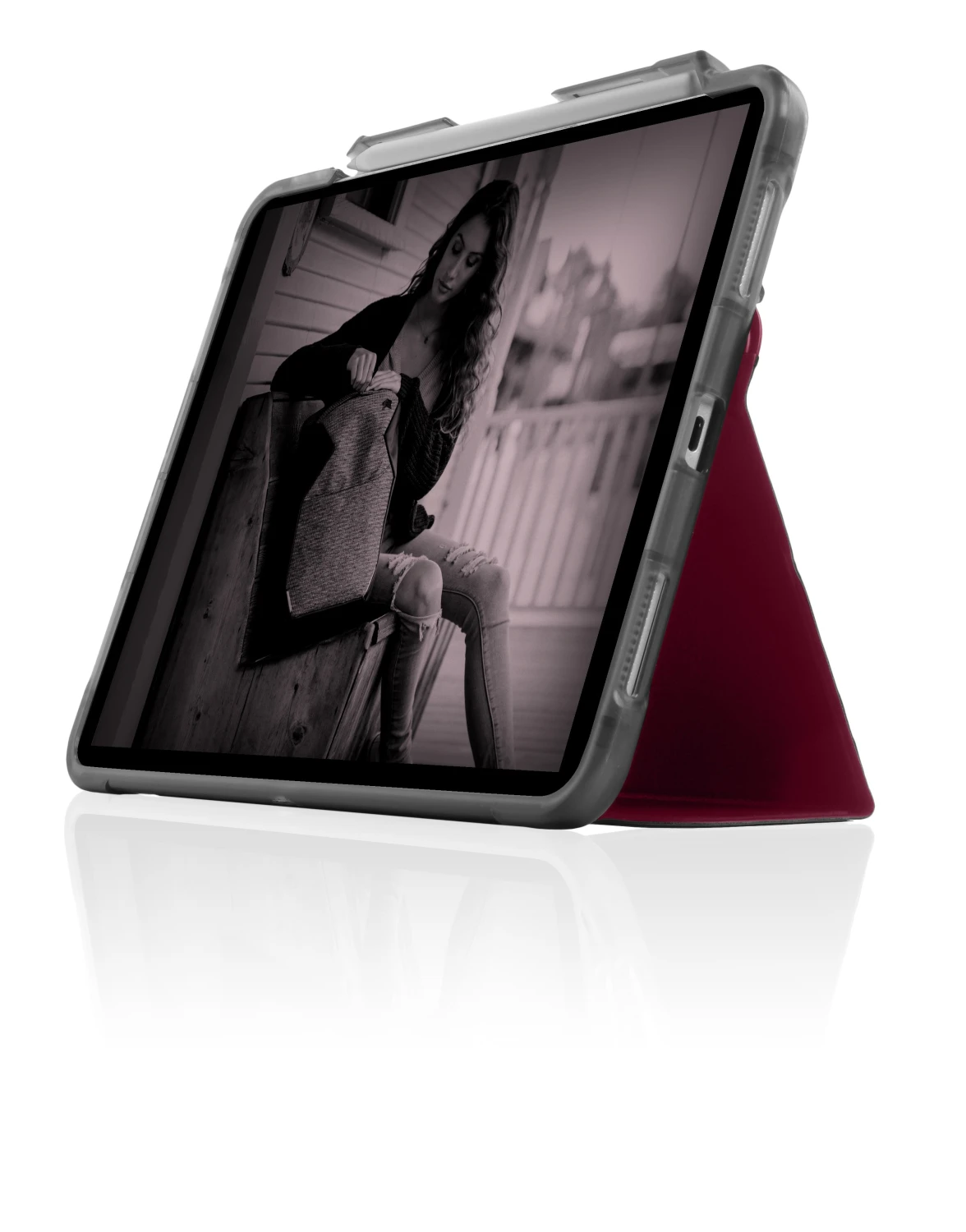 STM Dux Studio iPad Pro 12.9"