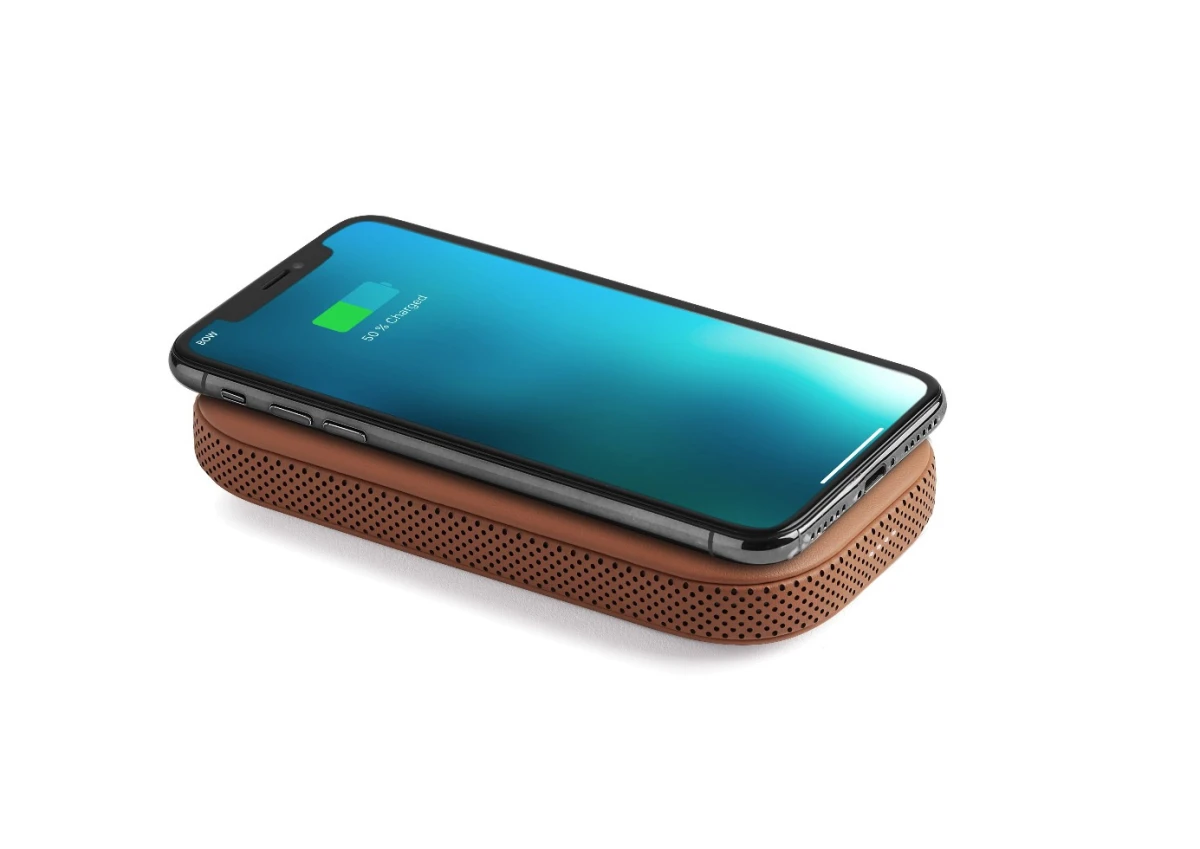 Haut-parleur portable à 360° degrés avec Powerbank Qi sans fil intégré de