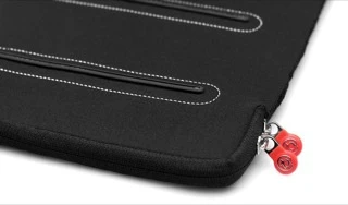 booq Taipan Skin pour MacBook Air 2G 11.6 pouces