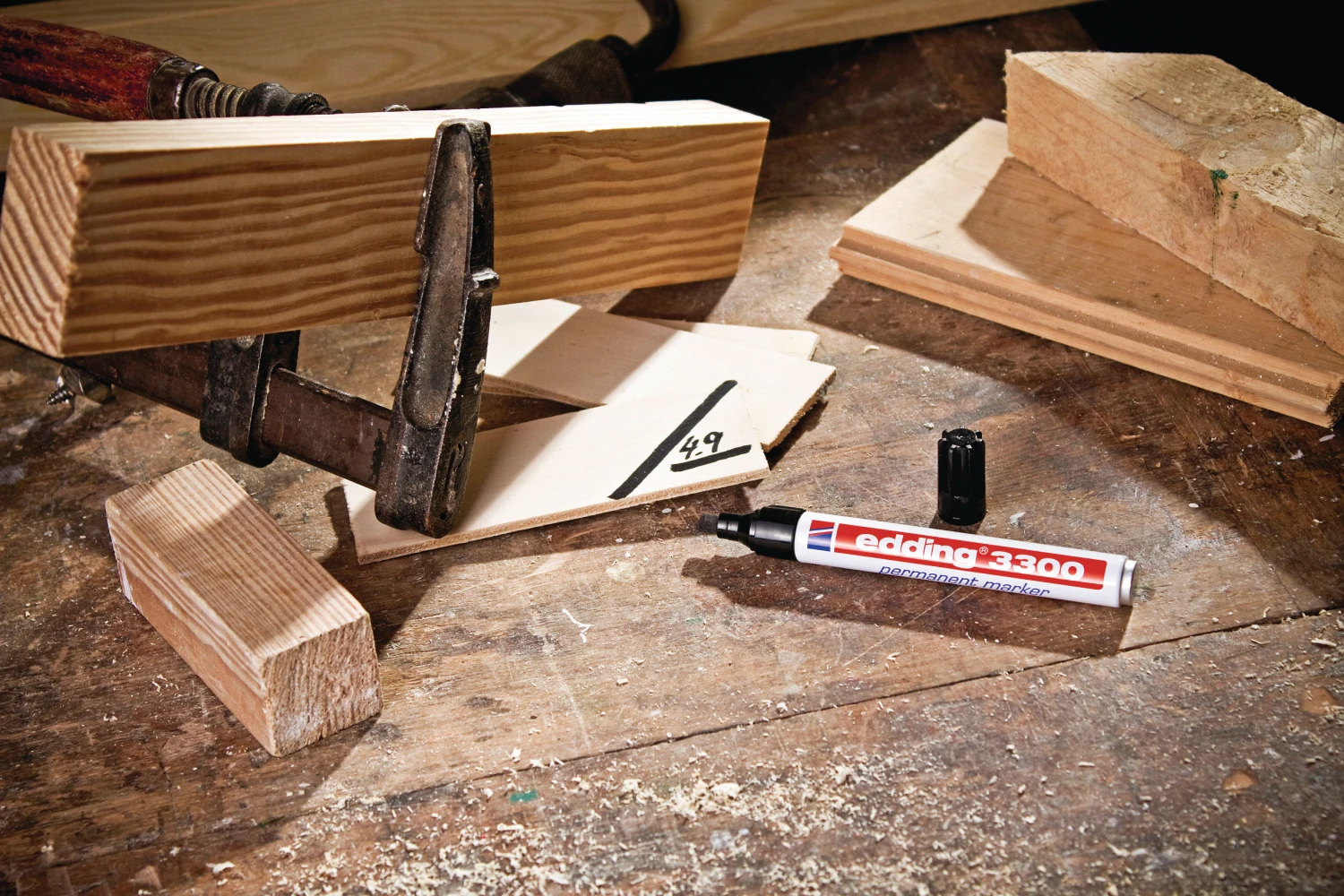 EDDING Permanent Marker 3300 1-5mm