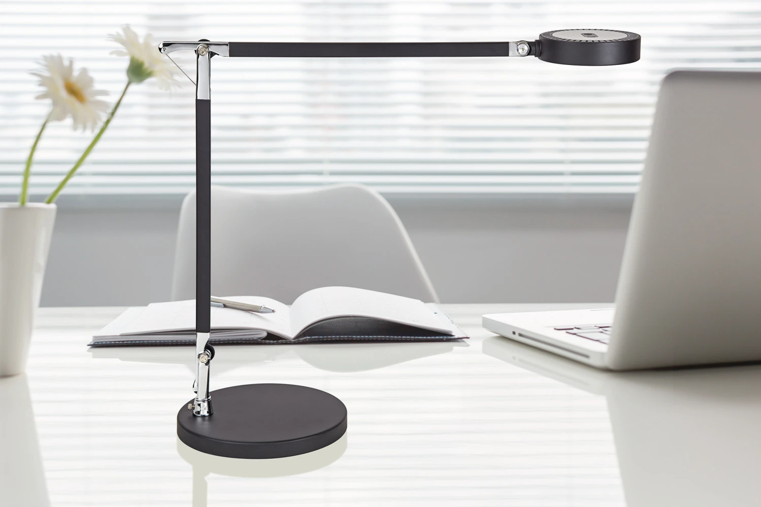 MAUL Lampe de table MAULgrace 6W