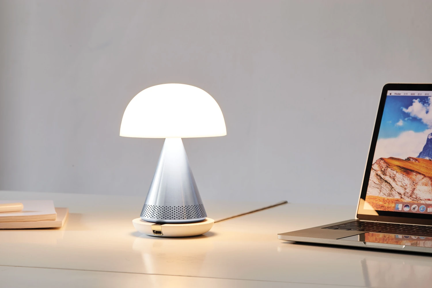 Lexon Mina L Audio Lampe
