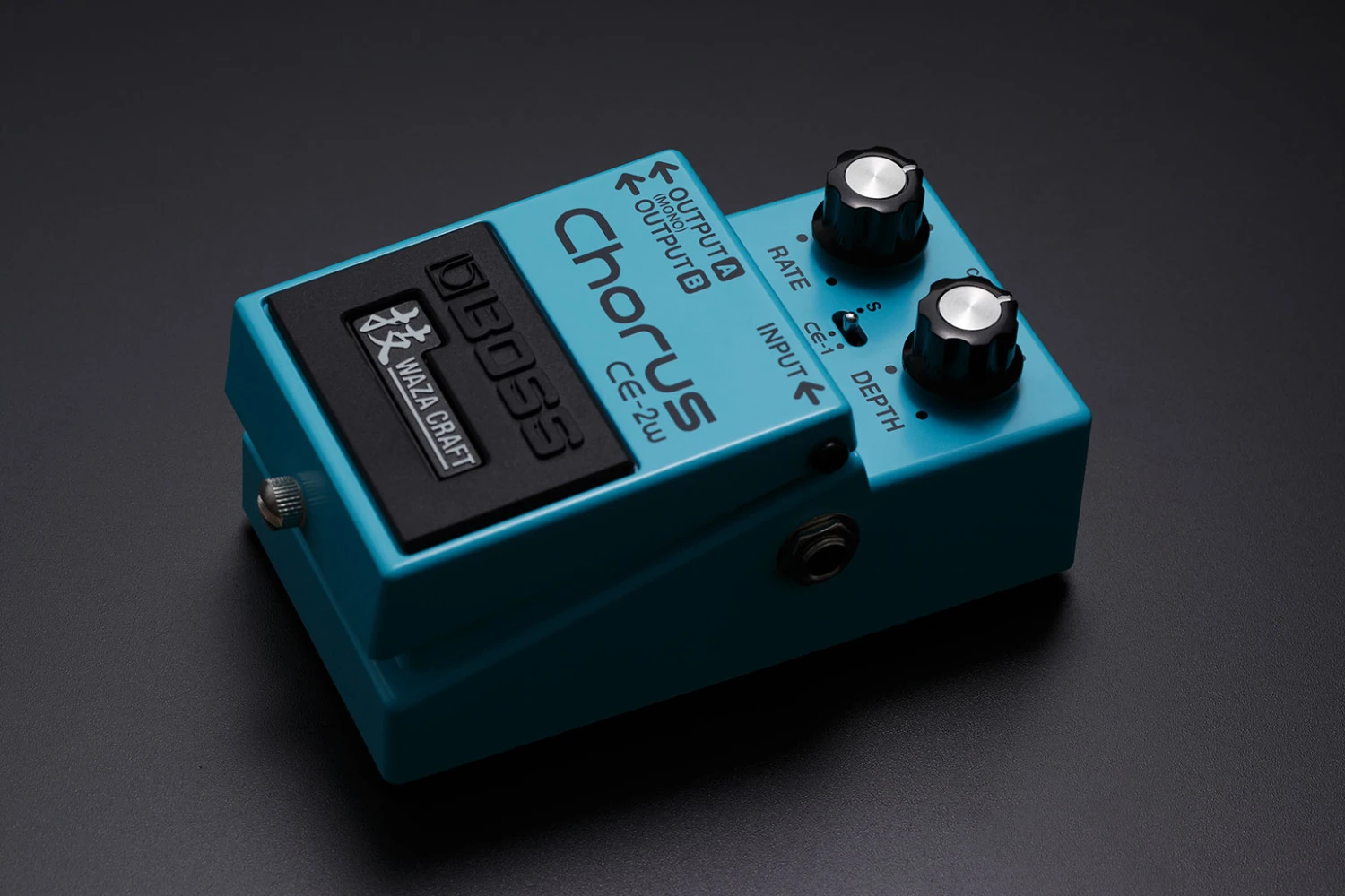 Boss CE-2W Pédale compacte premium