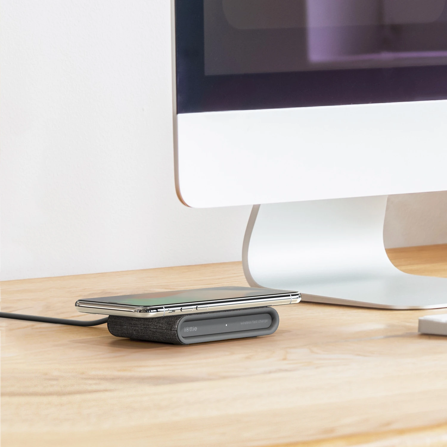 iOttie iON Wireless Fast Charging Pad Mini